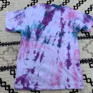 NWT pink/purple/blue tie dye s/s t shirt